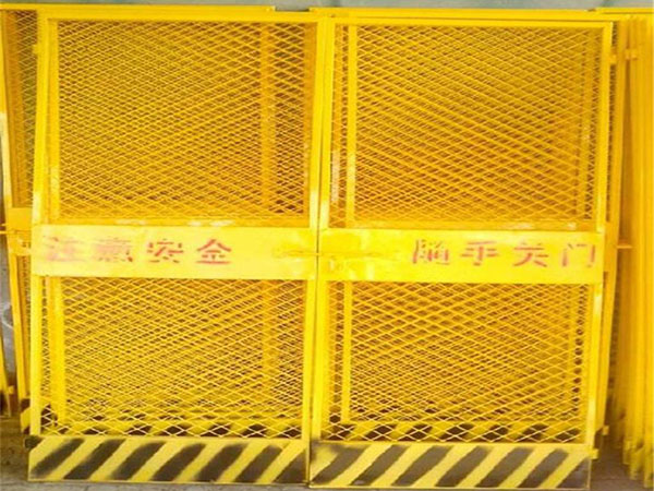 電梯洞口防護網 - 安平縣貝納豐絲網制品有限公司圖片2