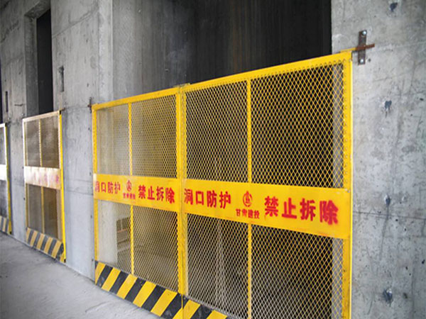 電梯洞口防護網 - 安平縣貝納豐絲網制品有限公司圖片3
